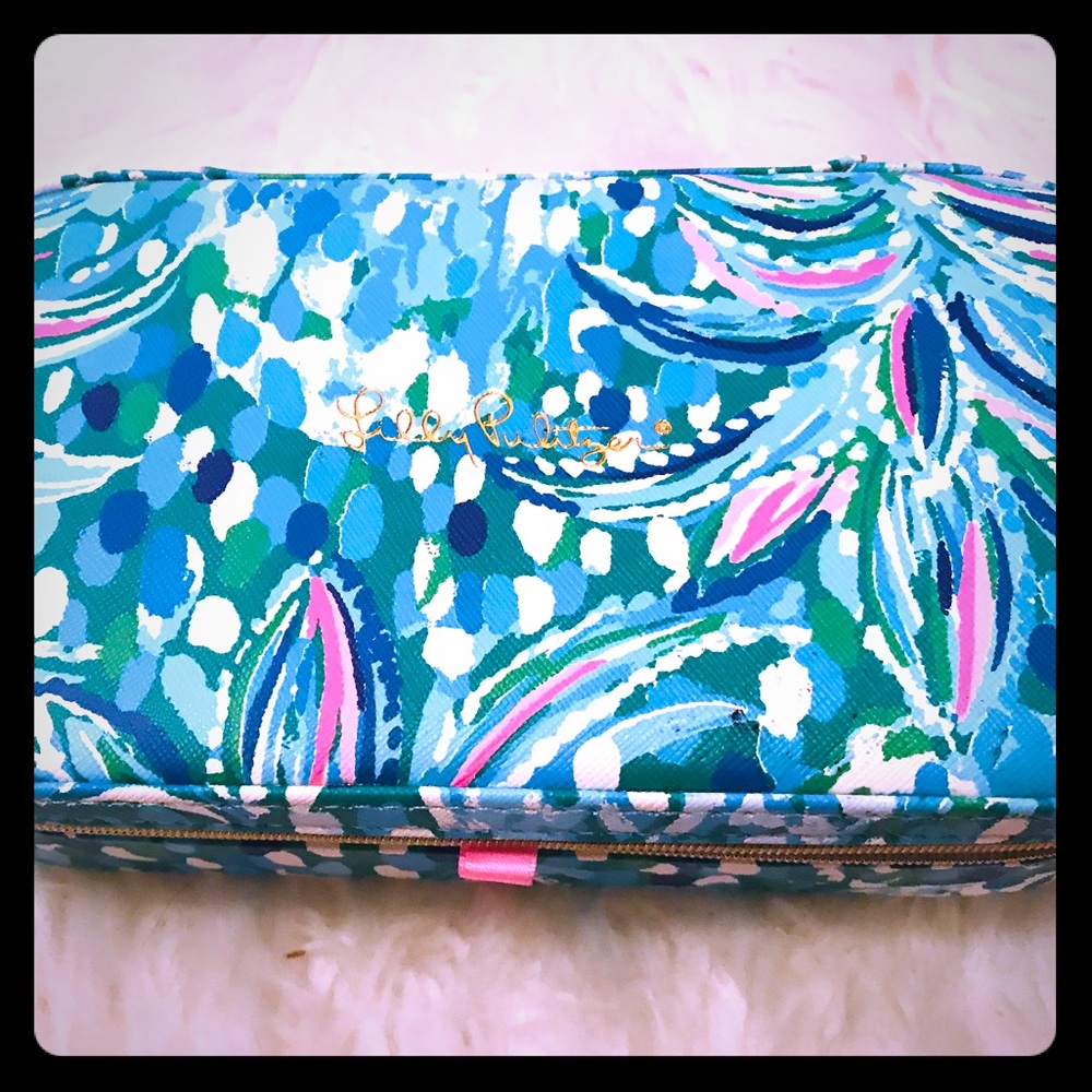 New Lilly Pulitzer travel jewelry pouch